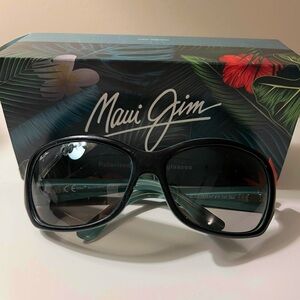 Maui Jim MJ 214-03A Pearl City Sunglasses Black on Blue Gray Polarized